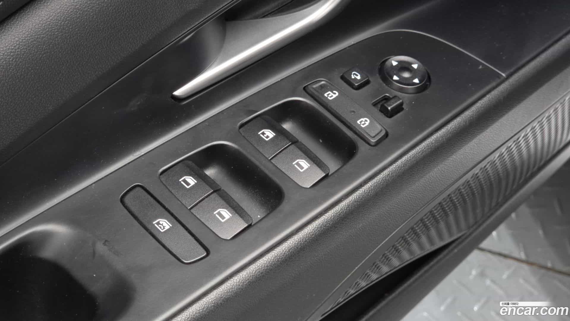 AVANTE Hyundai 2021.5-OPTION-040