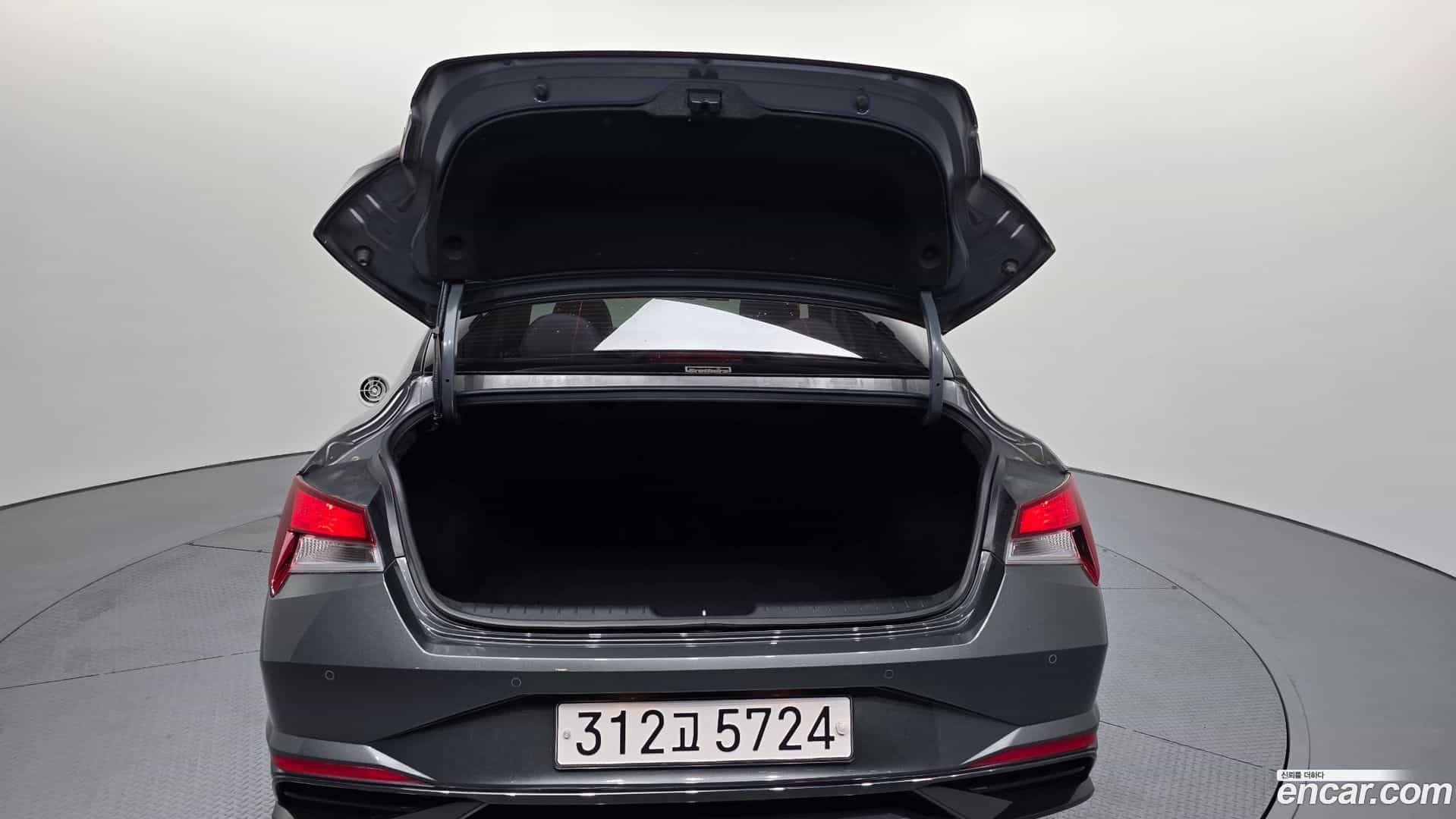 AVANTE Hyundai 2021.5-OPTION-024