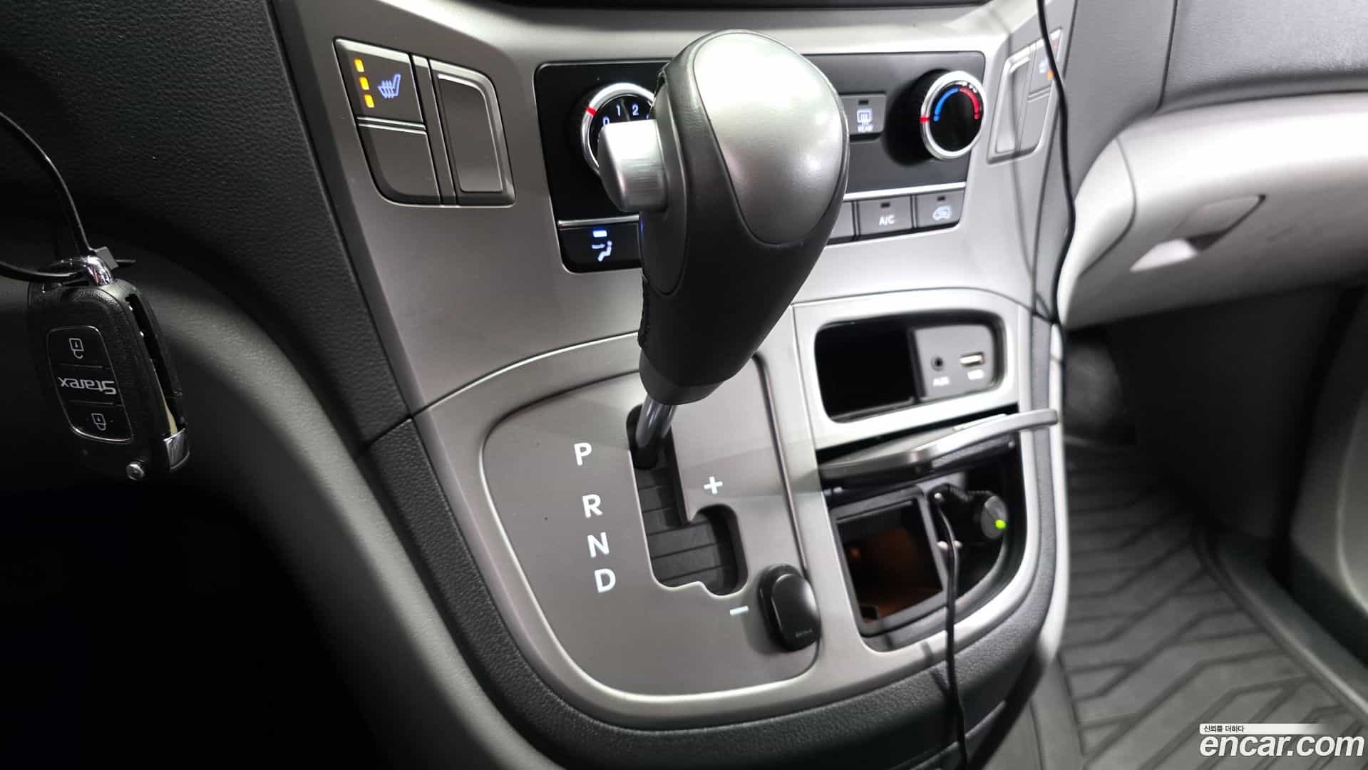 Starex Hyundai 2020.4-INNER-009