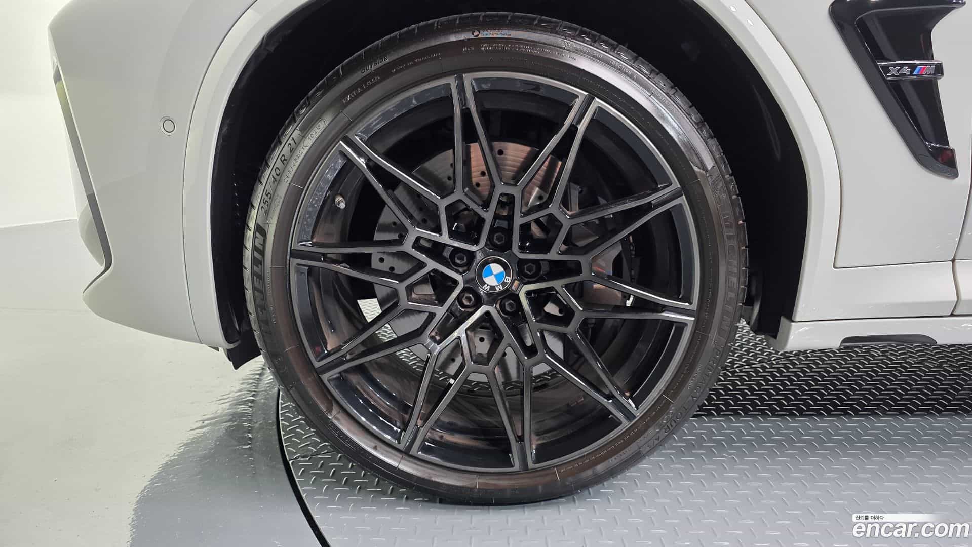 X4M BMW 2024.11-OUTER-005