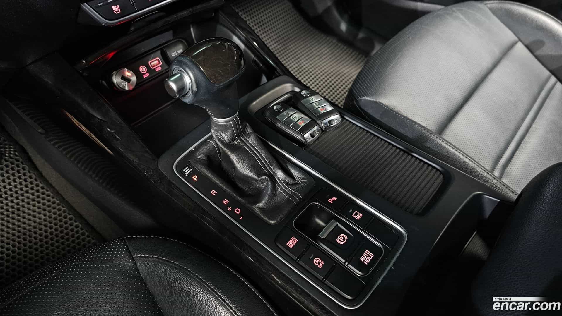 Sorento Kia 2015.4-INNER-009