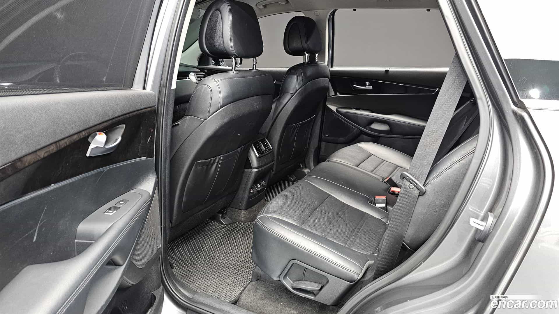 Sorento Kia 2015.4-OPTION-015