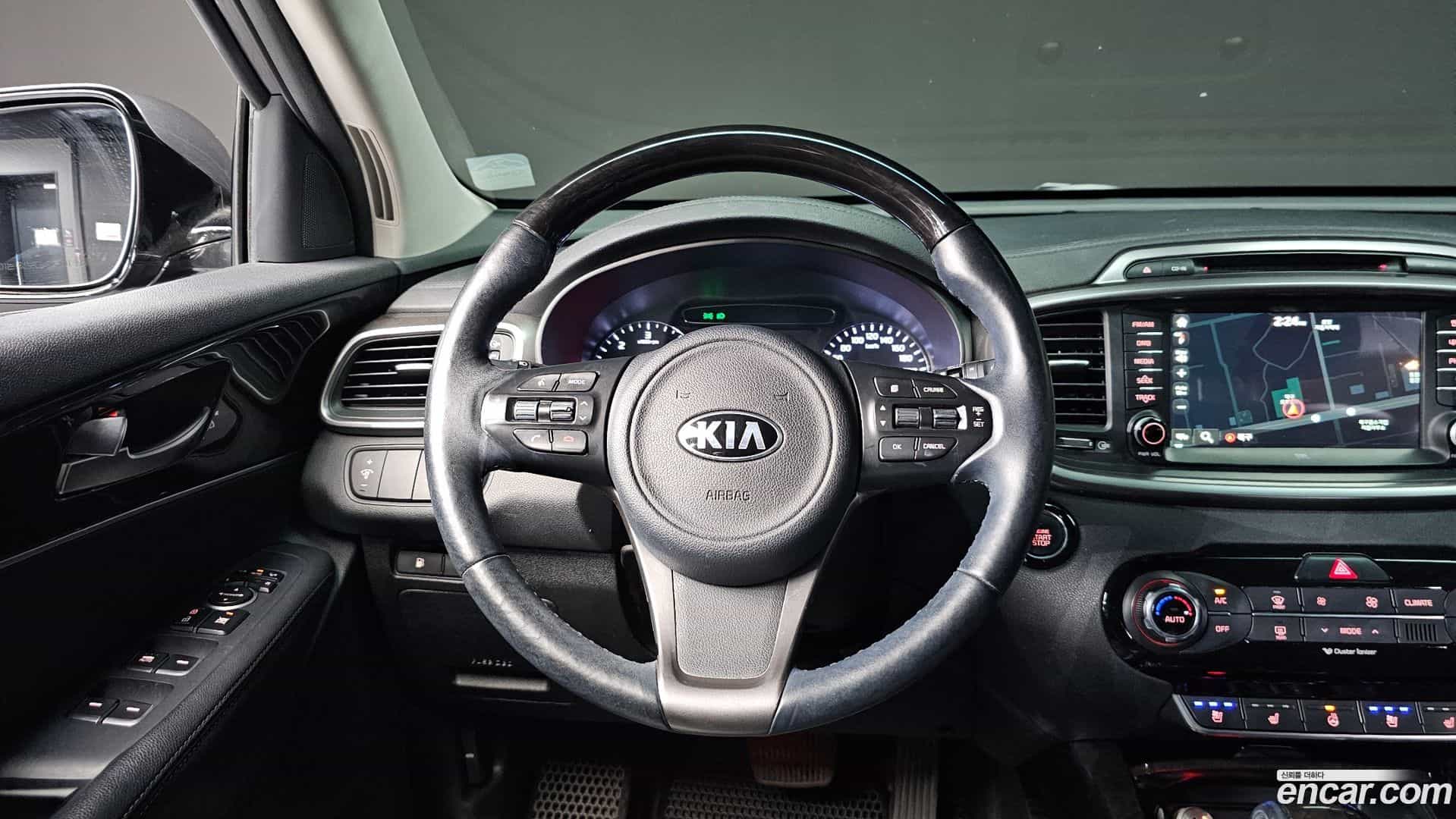Sorento Kia 2015.4-OPTION-016