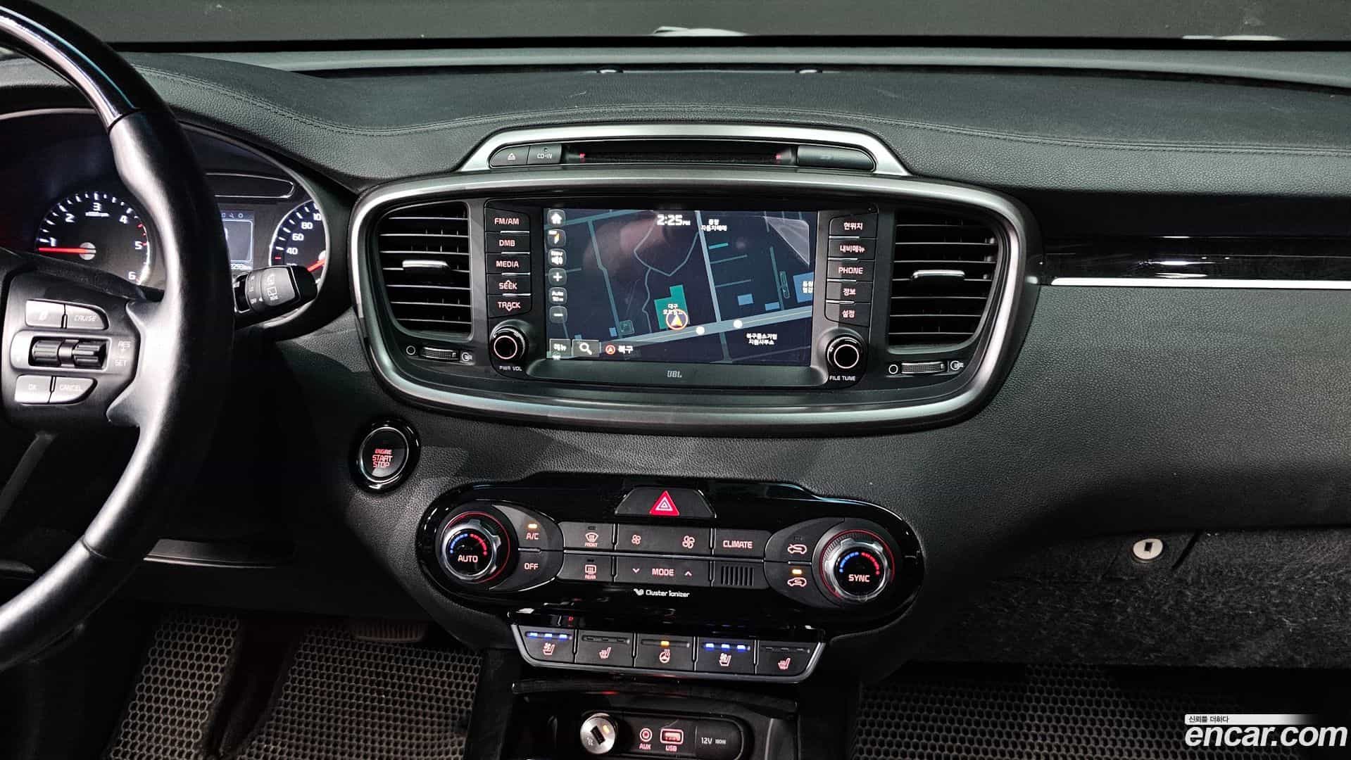 Sorento Kia 2015.4-OPTION-017