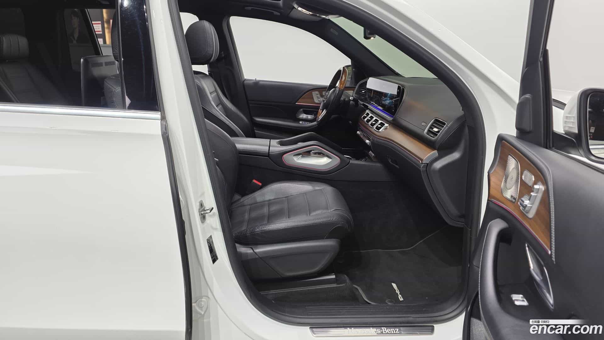 GLS-Class Mercedes-Benz 2021.11-OPTION-015