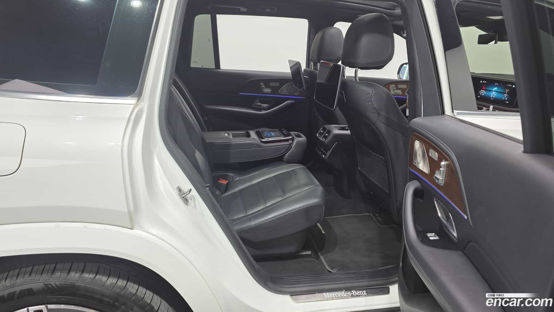 GLS-Class Mercedes-Benz 2021.11-OPTION-016
