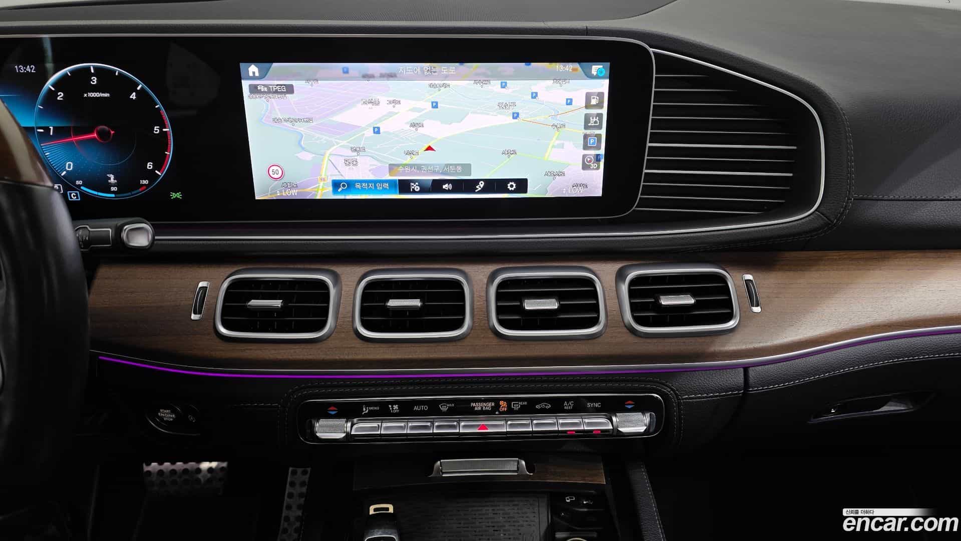 GLS-Class Mercedes-Benz 2021.11-OPTION-017