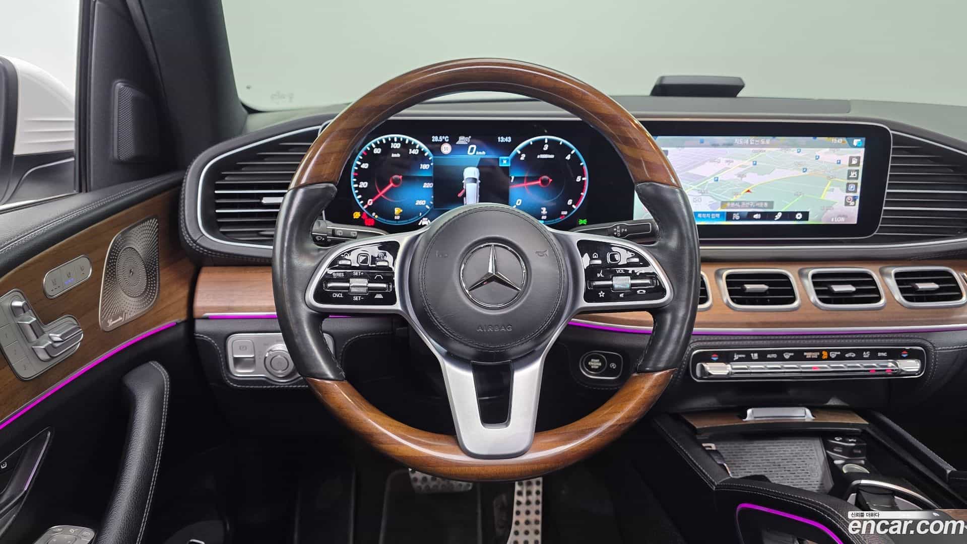 GLS-Class Mercedes-Benz 2021.11-OPTION-018