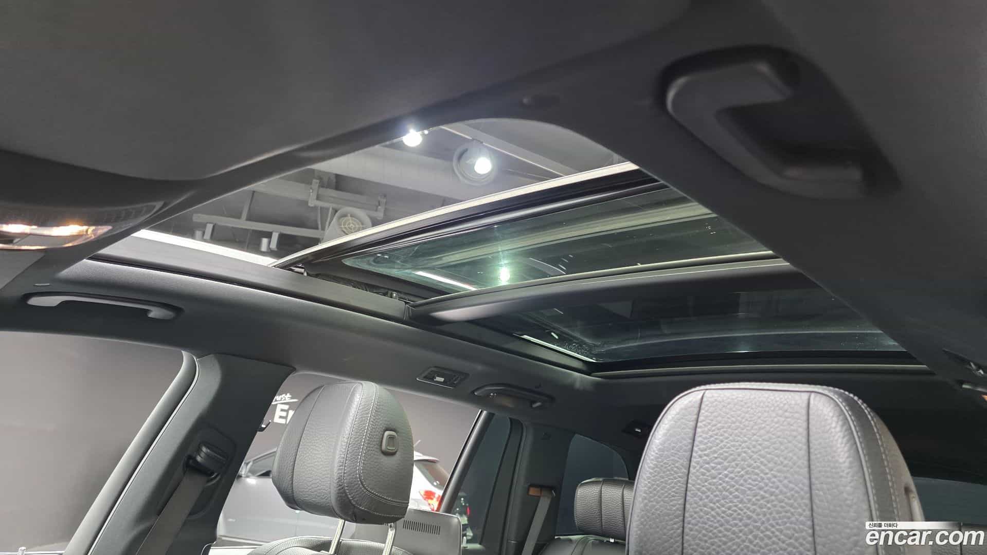 GLS-Class Mercedes-Benz 2021.11-OPTION-022