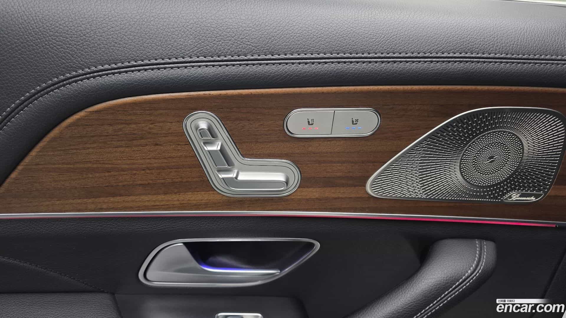 GLS-Class Mercedes-Benz 2021.11-OPTION-023