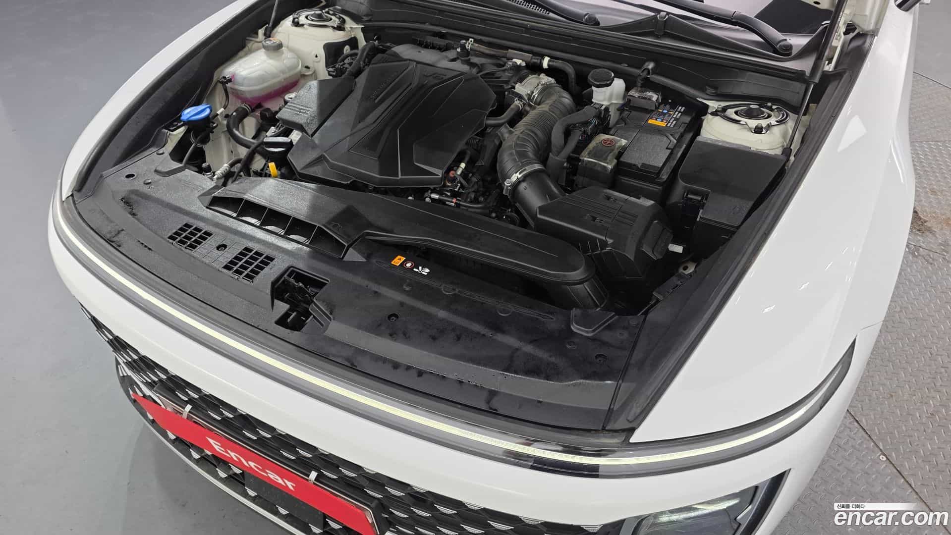 Grandeur Hyundai 2023.0-OUTER-006