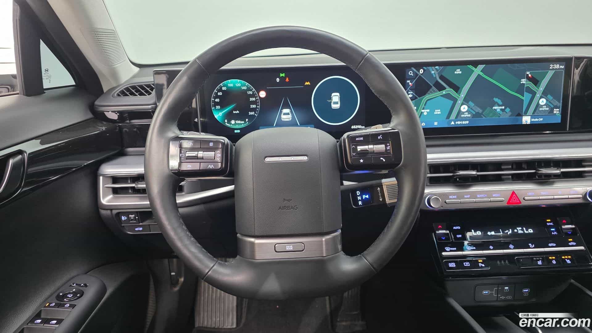 Grandeur Hyundai 2023.0-OPTION-018