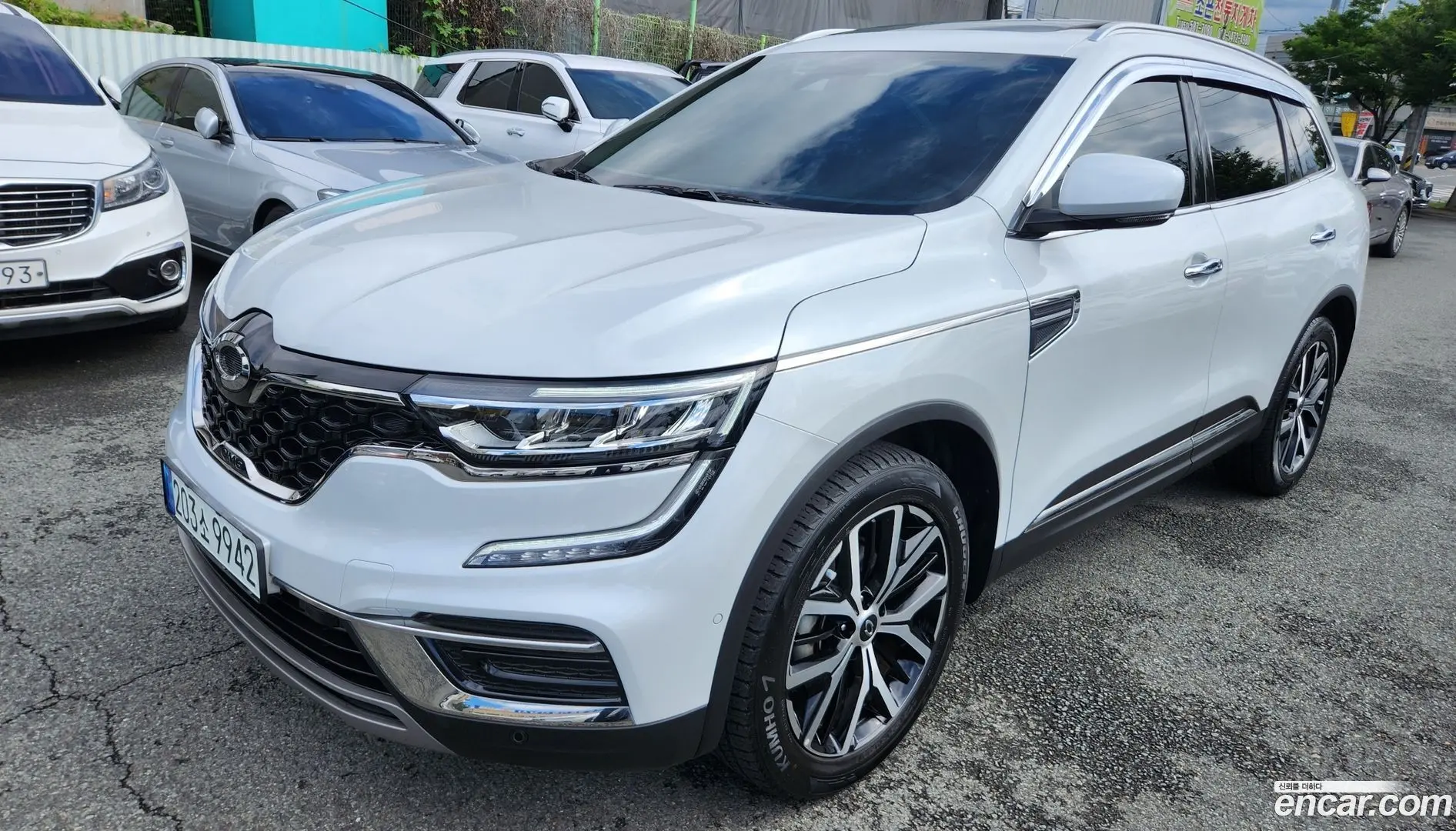 Main__Slider__Photo:QM6 Renault Korea 2022.6-0