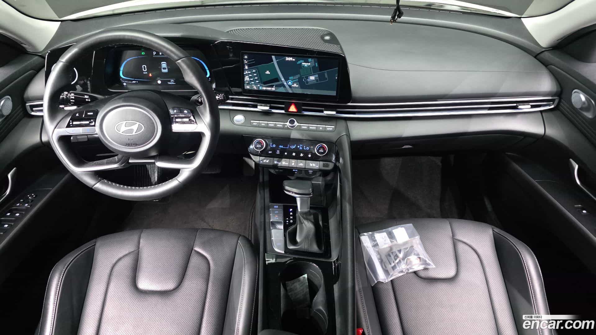 AVANTE Hyundai 2024.4-INNER-007