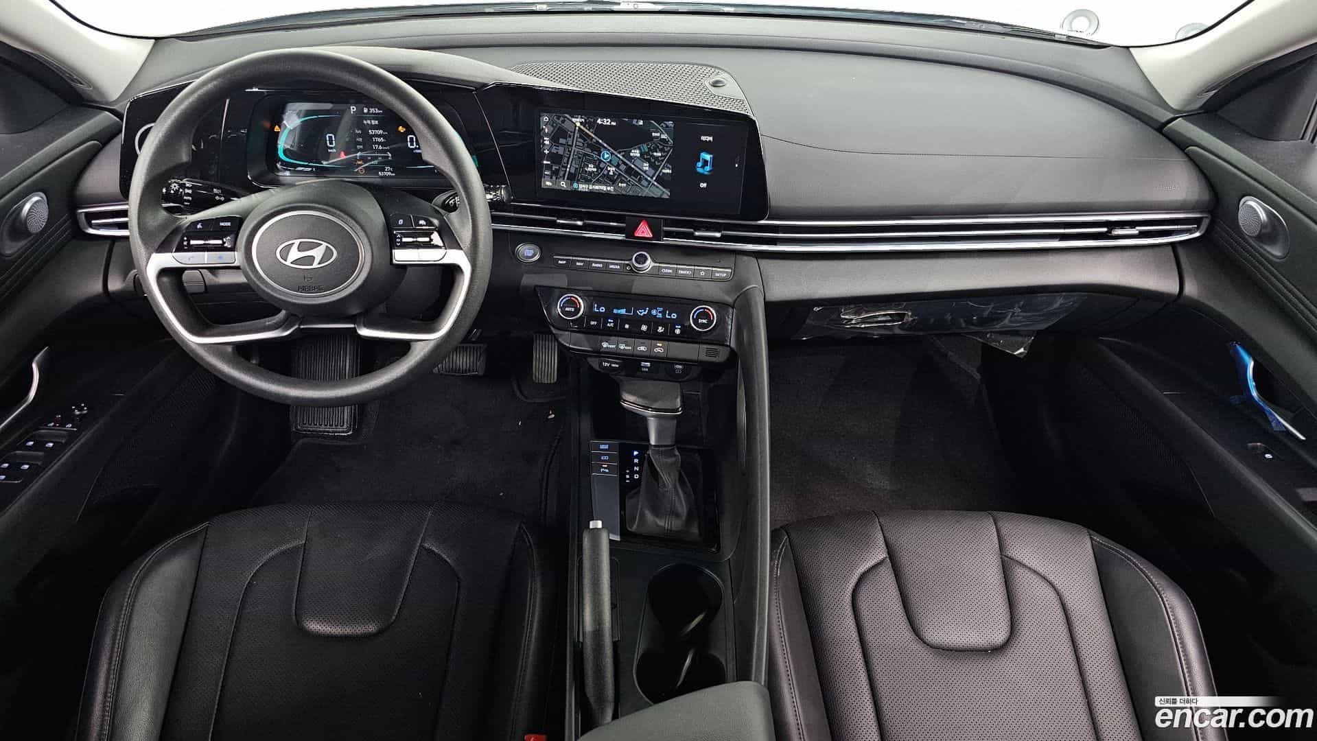 AVANTE Hyundai 2024.4-INNER-007