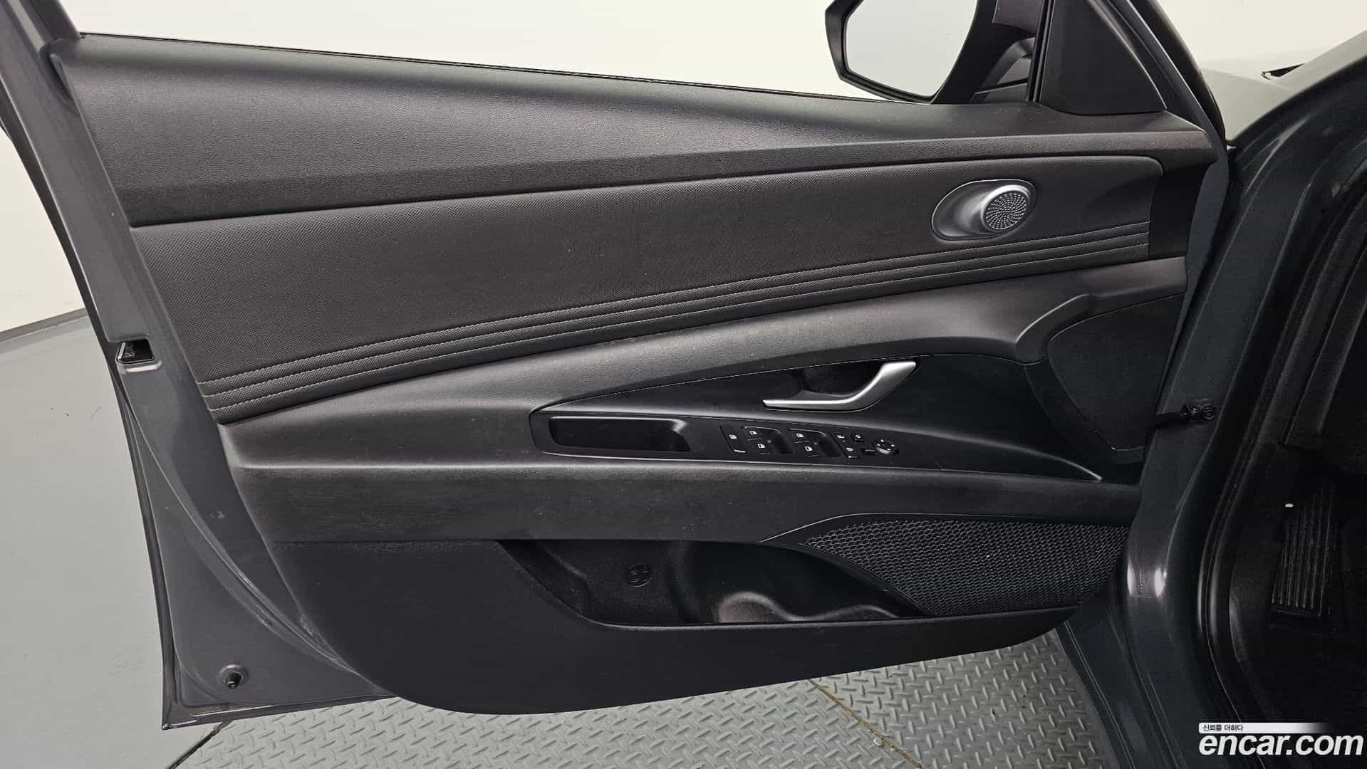 AVANTE Hyundai 2024.4-INNER-034