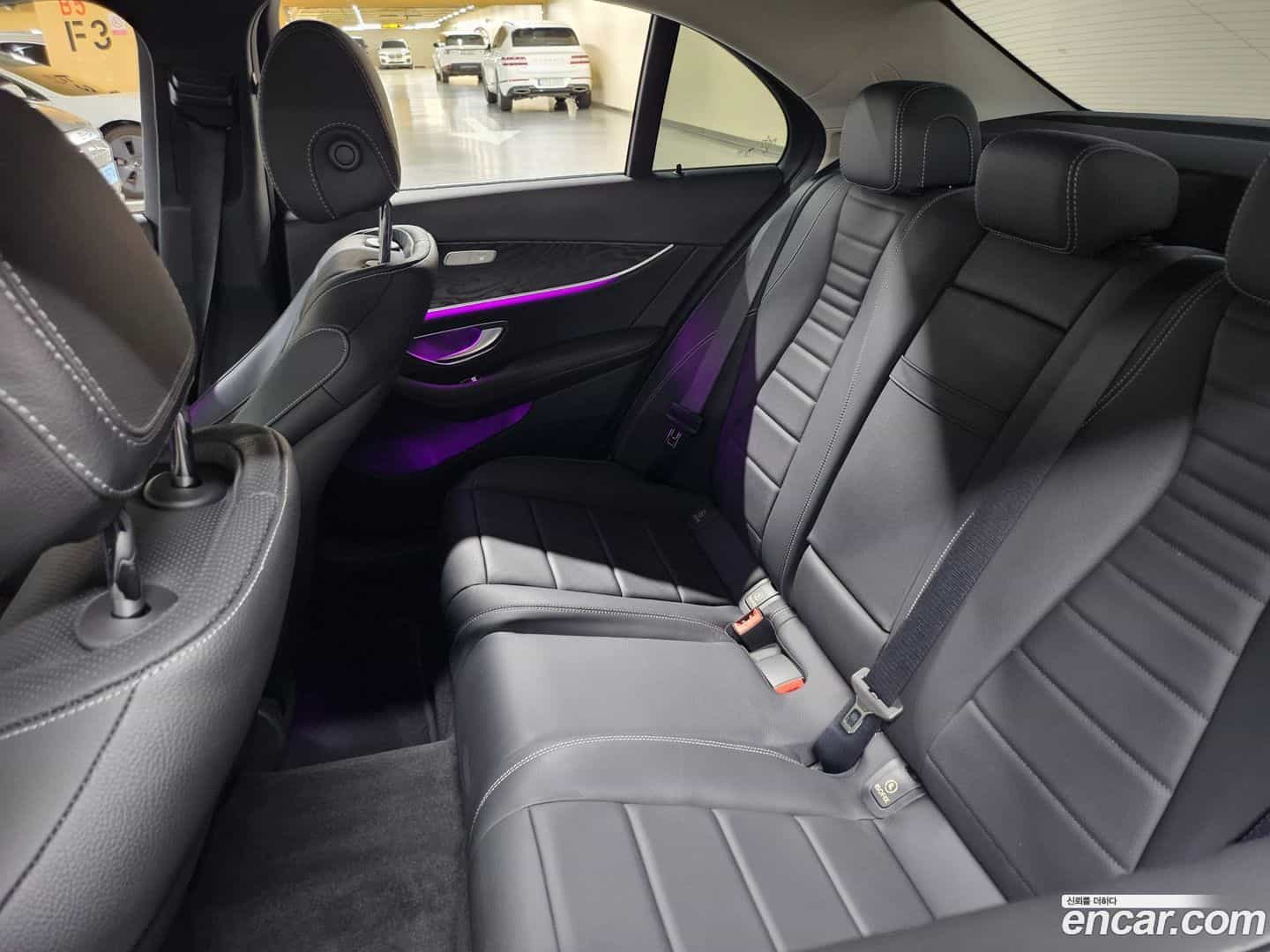 E-Class Mercedes-Benz 2018.5-OPTION-018