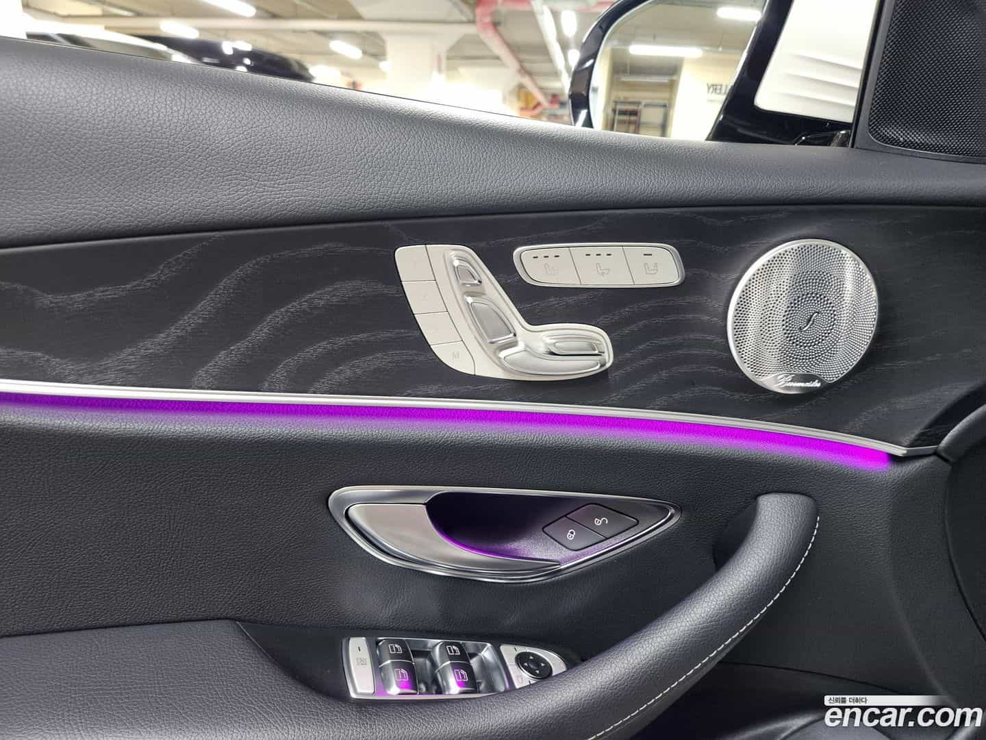 E-Class Mercedes-Benz 2018.5-OPTION-020