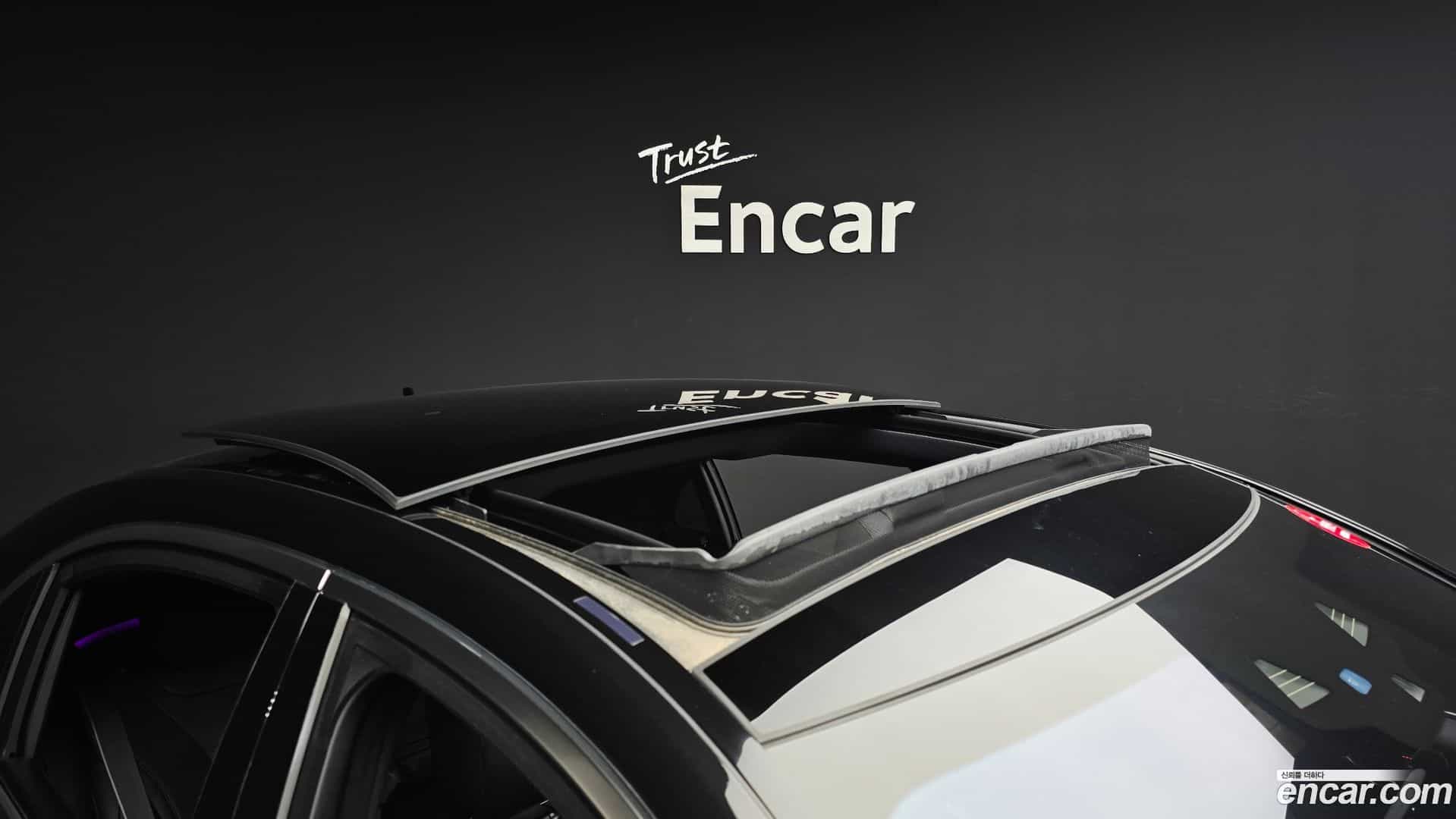 S-Class Mercedes-Benz 2018.8-OPTION-024