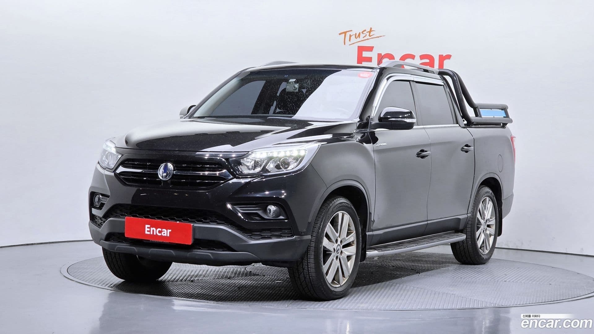 Main__Slider__Photo:Rexton KG Mobility 2019.1-0