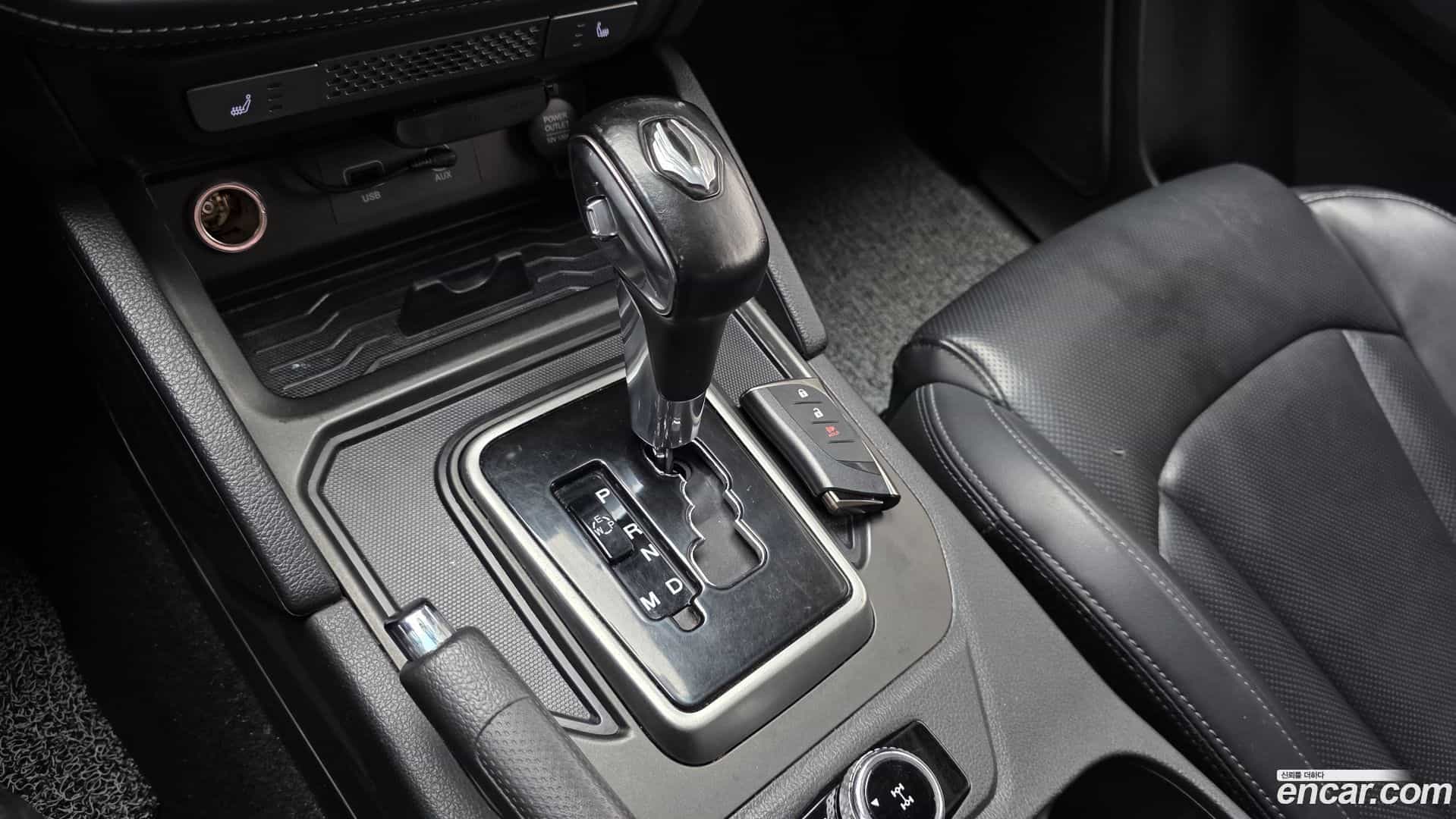 Rexton KG Mobility 2019.1-INNER-009