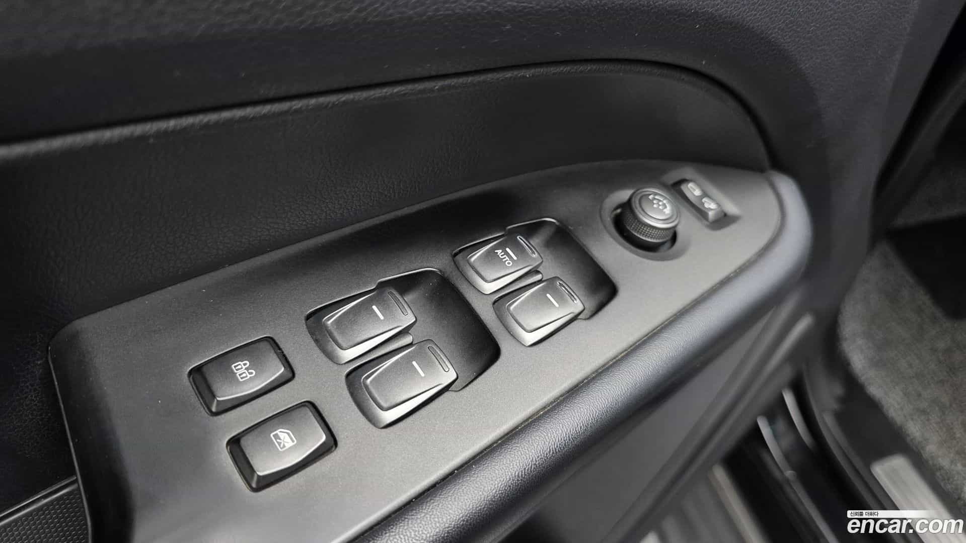 Rexton KG Mobility 2019.1-OPTION-040