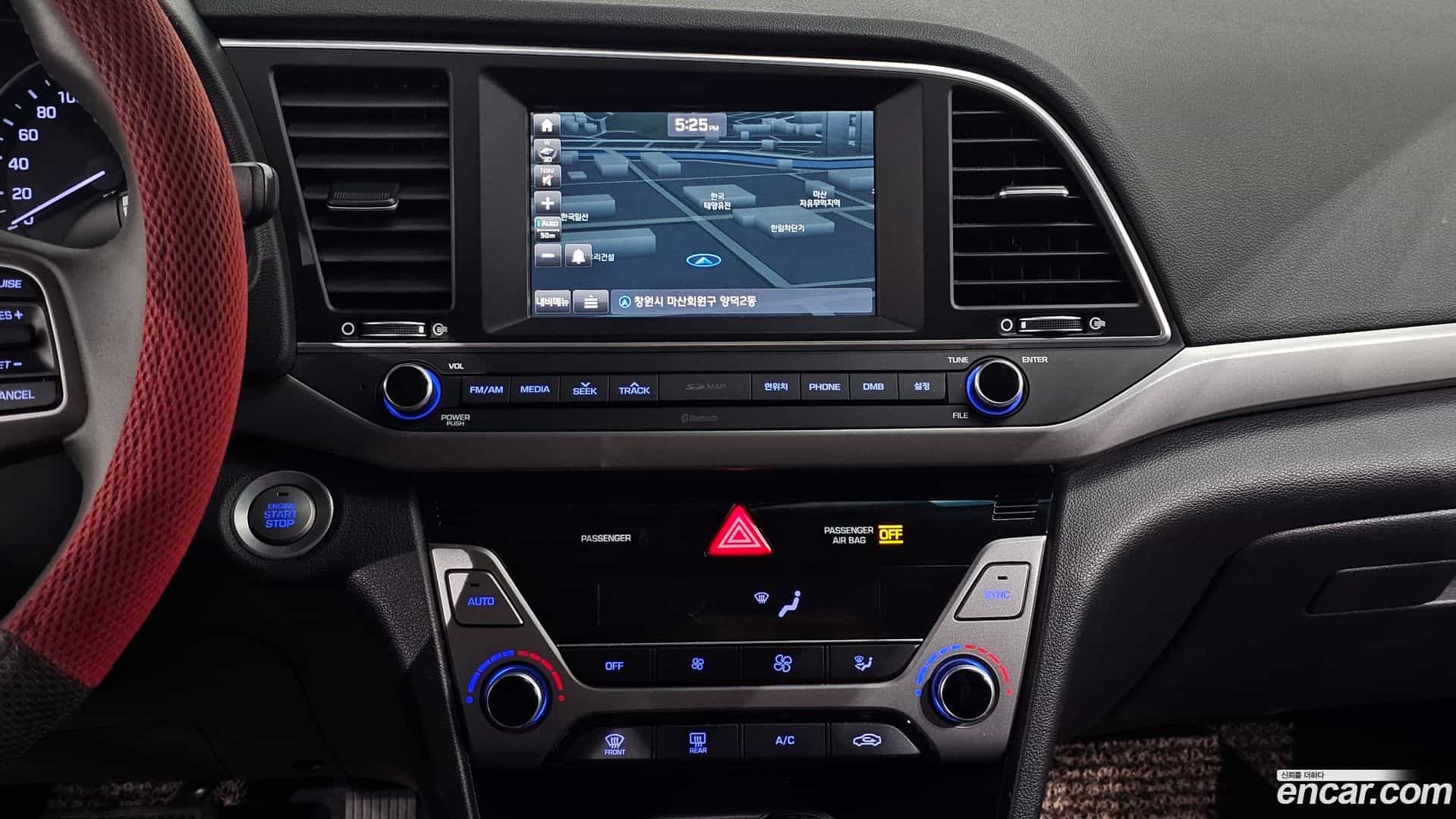 AVANTE Hyundai 2015.11-OPTION-018