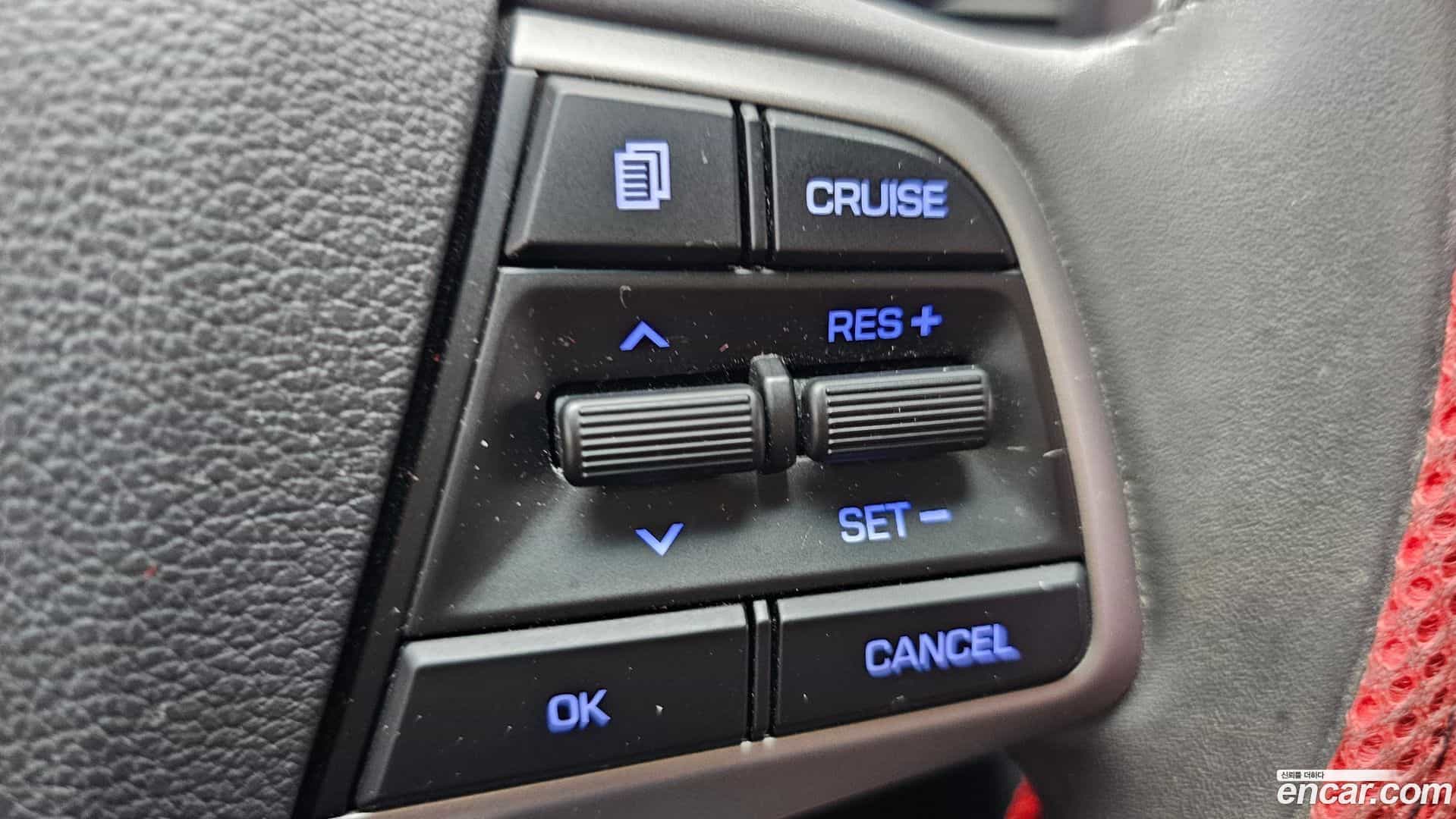 AVANTE Hyundai 2015.11-OPTION-040