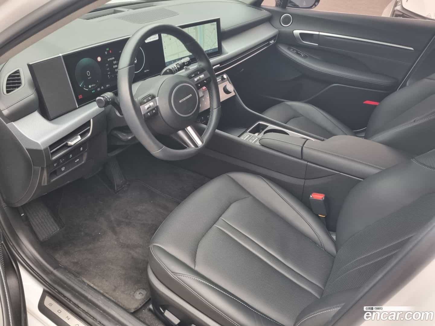 Sonata Hyundai 2025.1-INNER-010