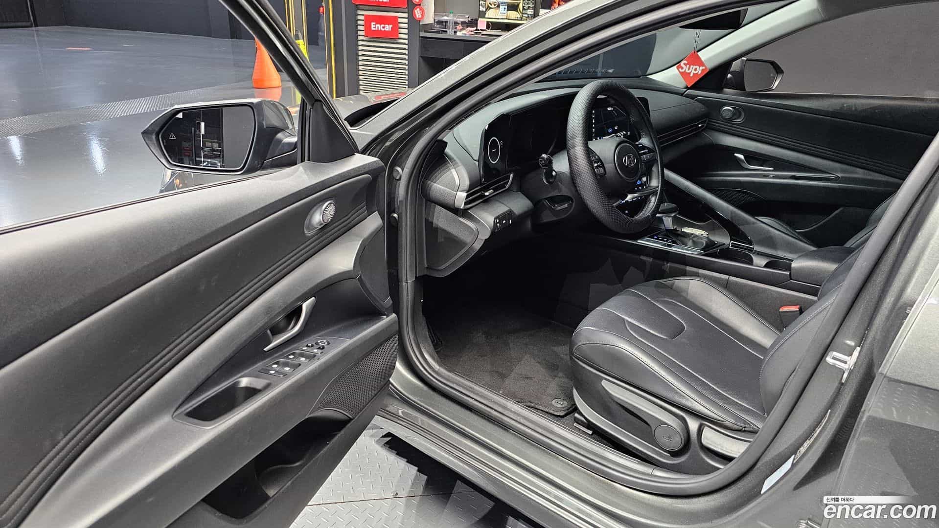 AVANTE Hyundai 2020.11-INNER-010