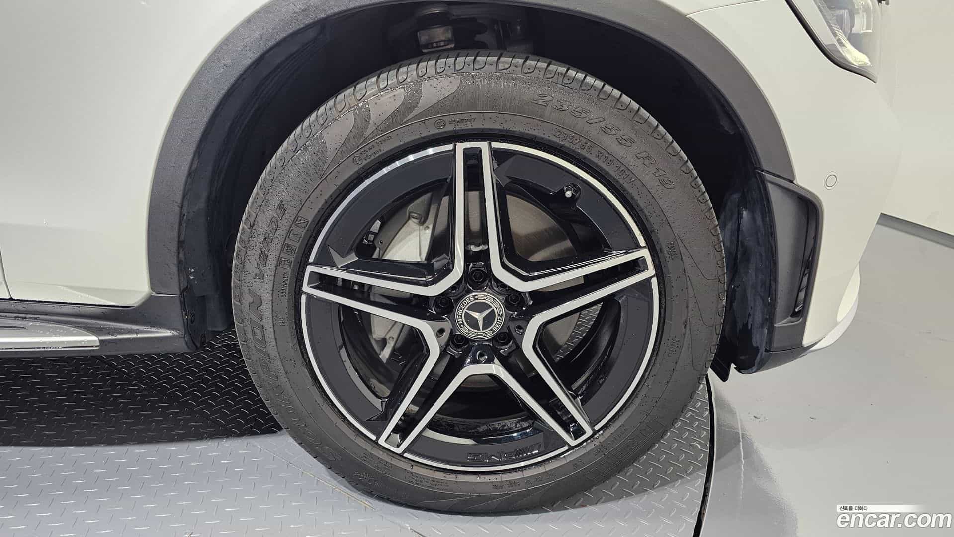 GLC-Class Mercedes-Benz 2023.3-OUTER-005