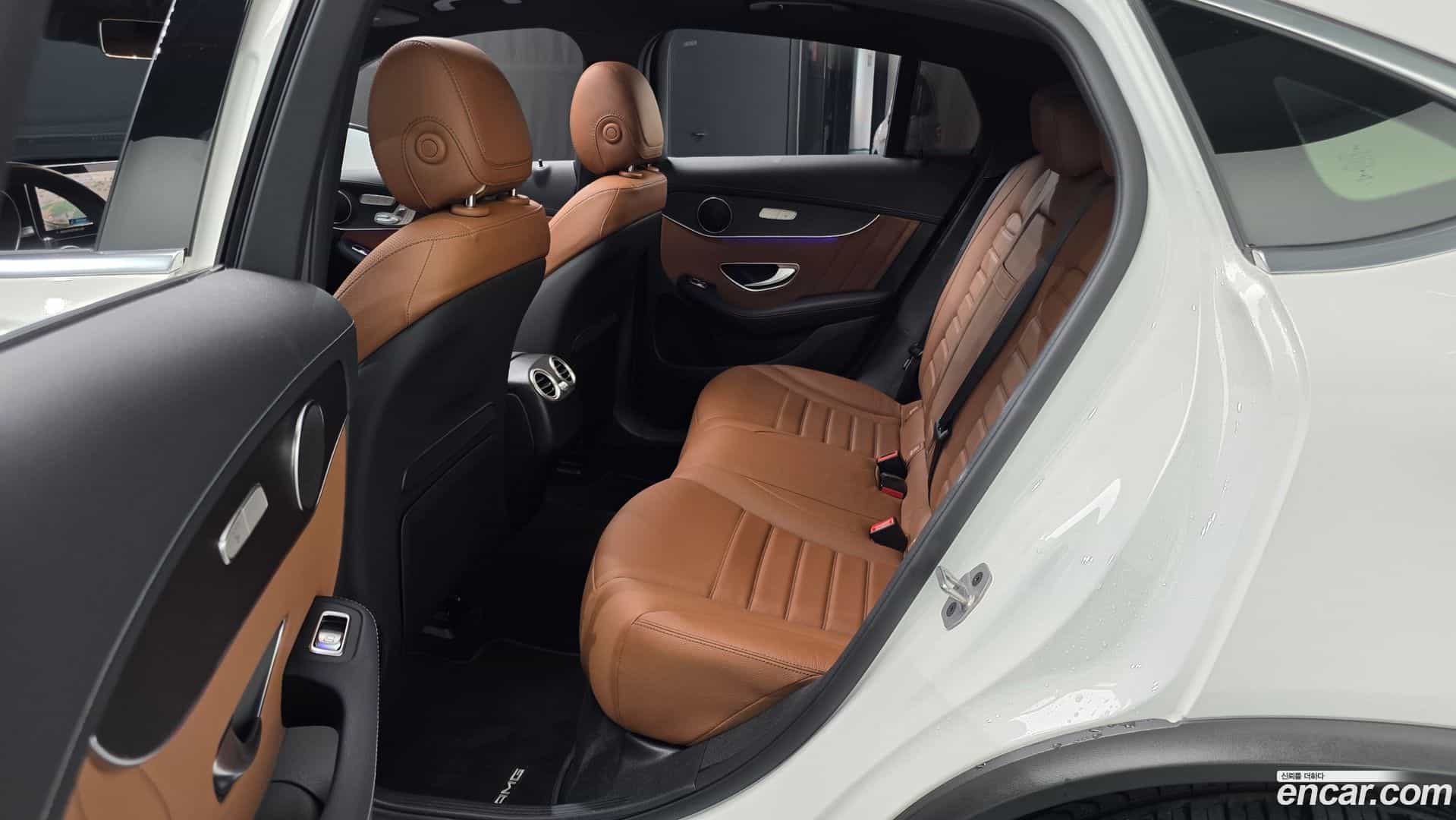 GLC-Class Mercedes-Benz 2023.3-OPTION-016