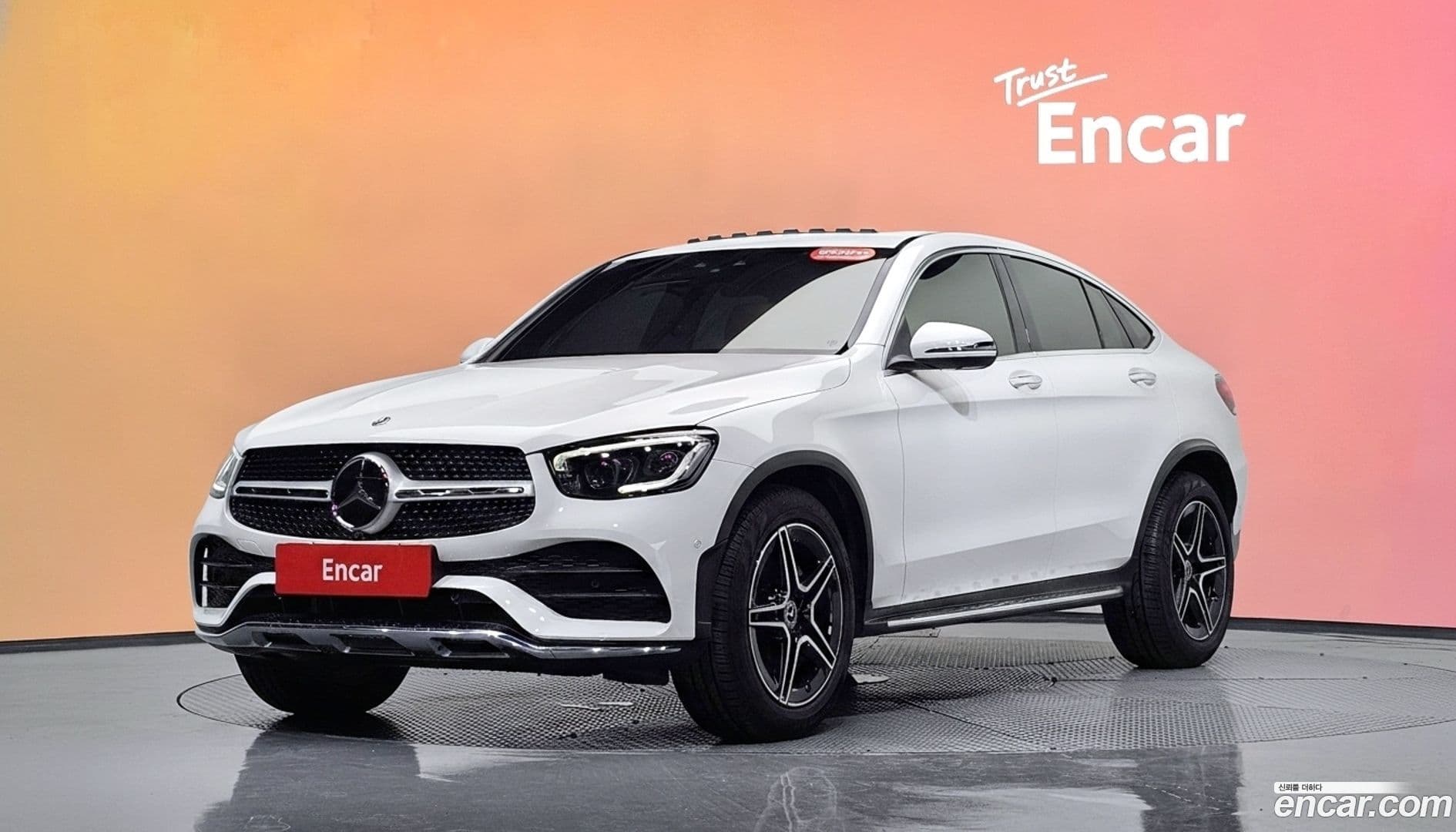 Main__Slider__Photo:GLC-Class Mercedes-Benz 2023.3-0