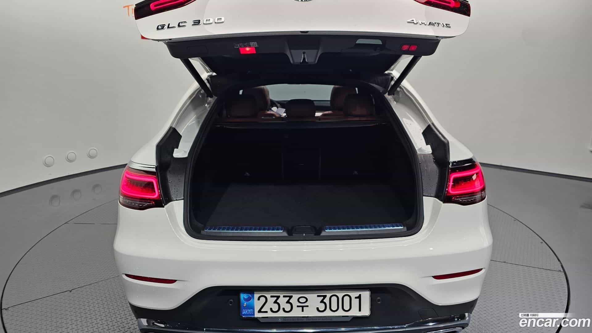 GLC-Class Mercedes-Benz 2023.3-OPTION-047
