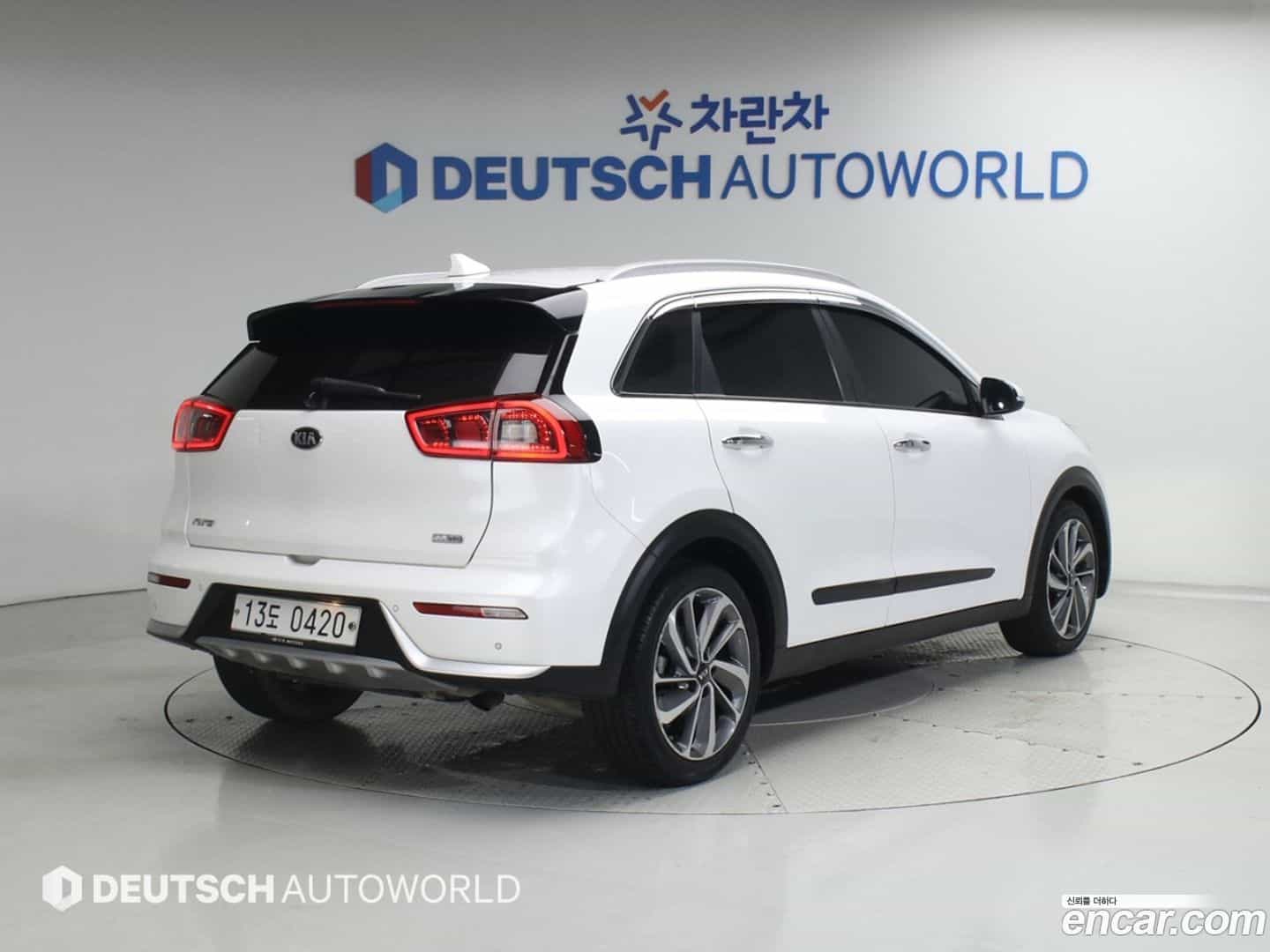 Niro Kia 2016.8-OUTER-002