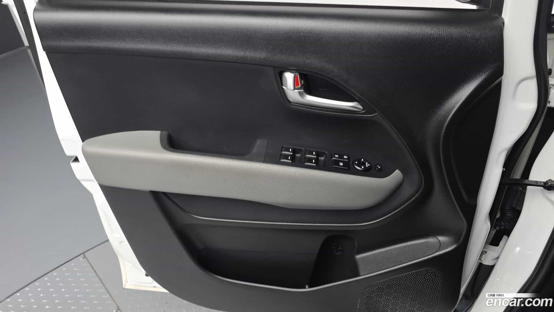 RAY Kia 2023.9-INNER-035