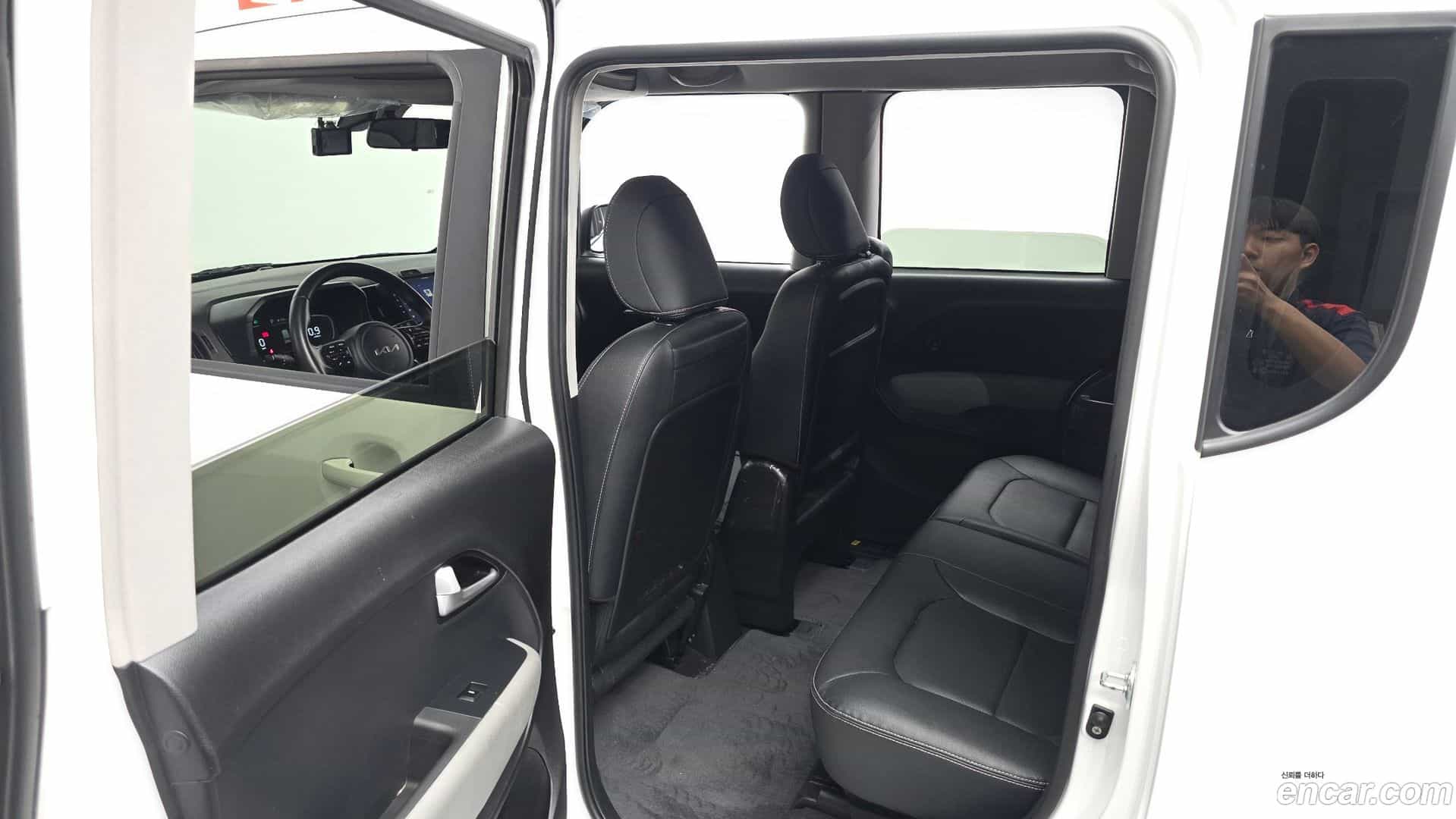 RAY Kia 2023.9-INNER-036