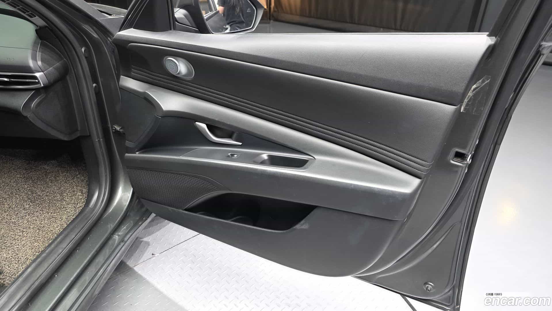 AVANTE Hyundai 2022.3-INNER-034