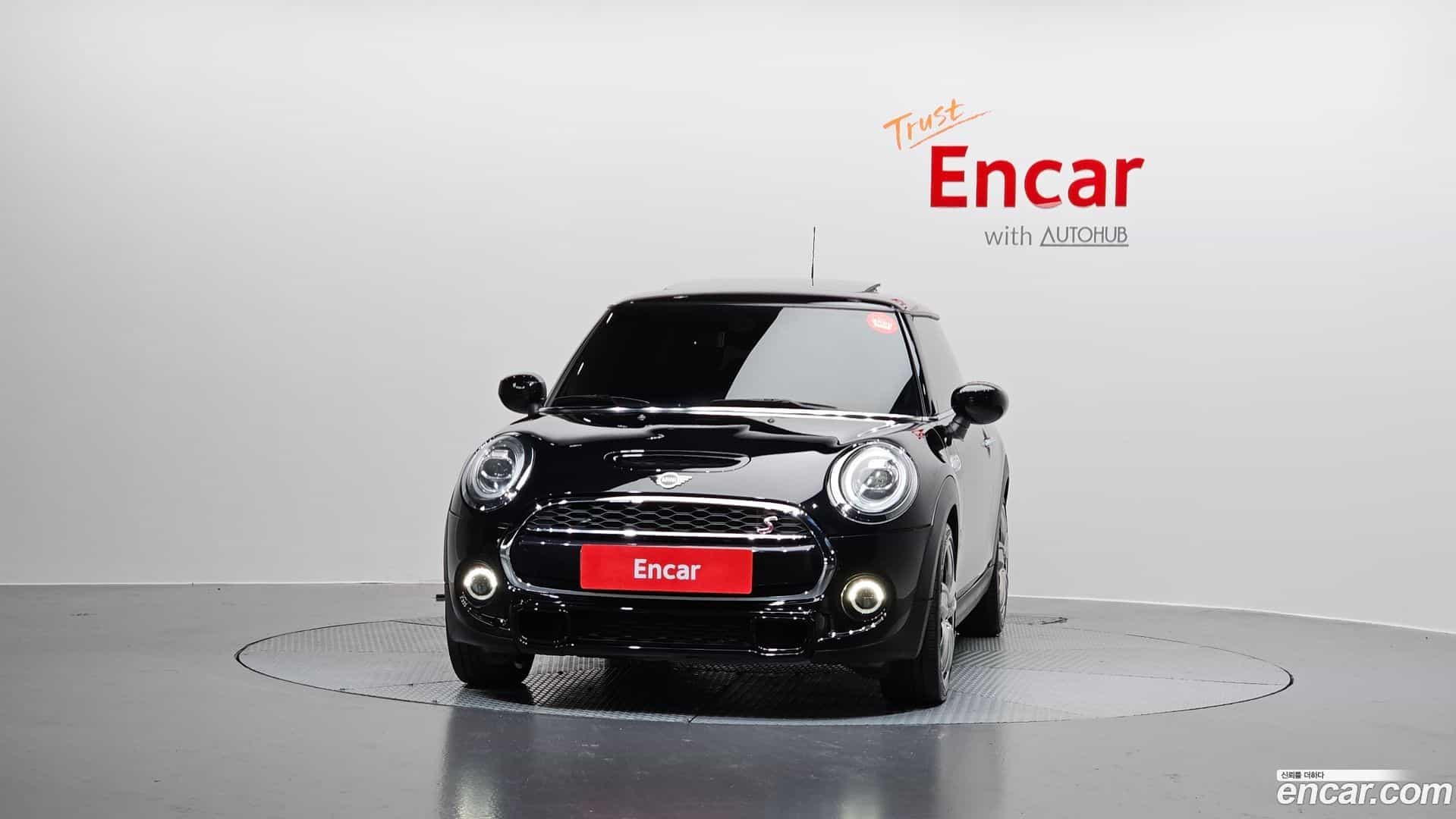 Cooper Mini 2020.8-OUTER-003