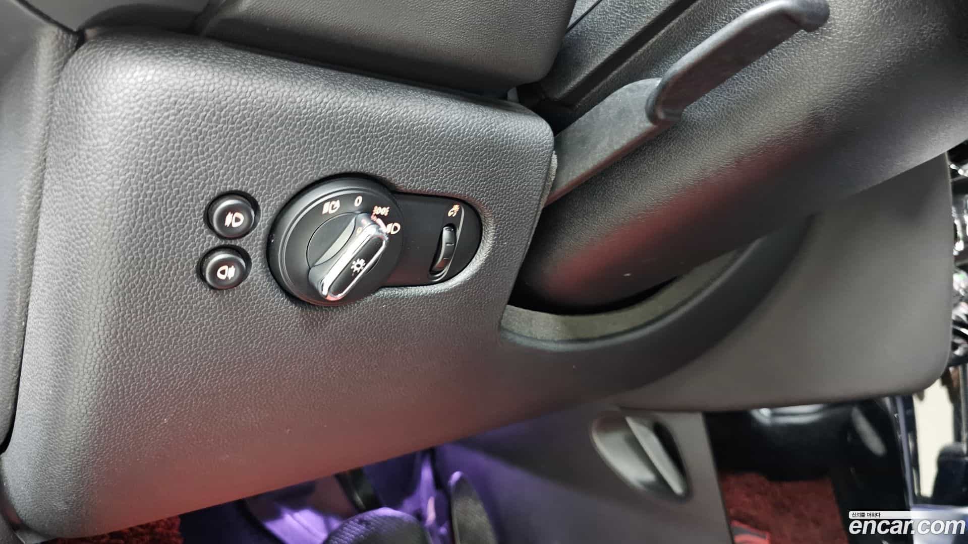Cooper Mini 2020.8-OPTION-023