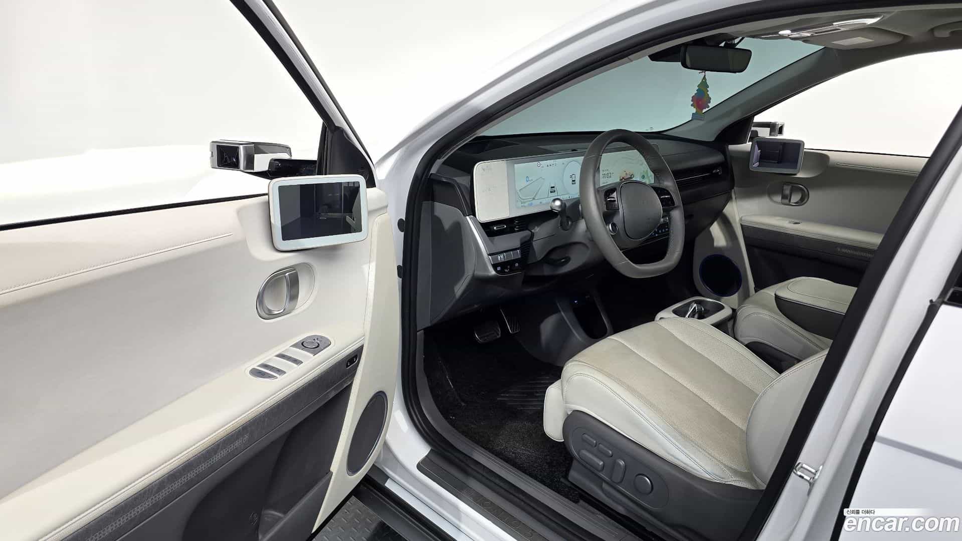 Ioniq5 Hyundai 2021.8-INNER-010