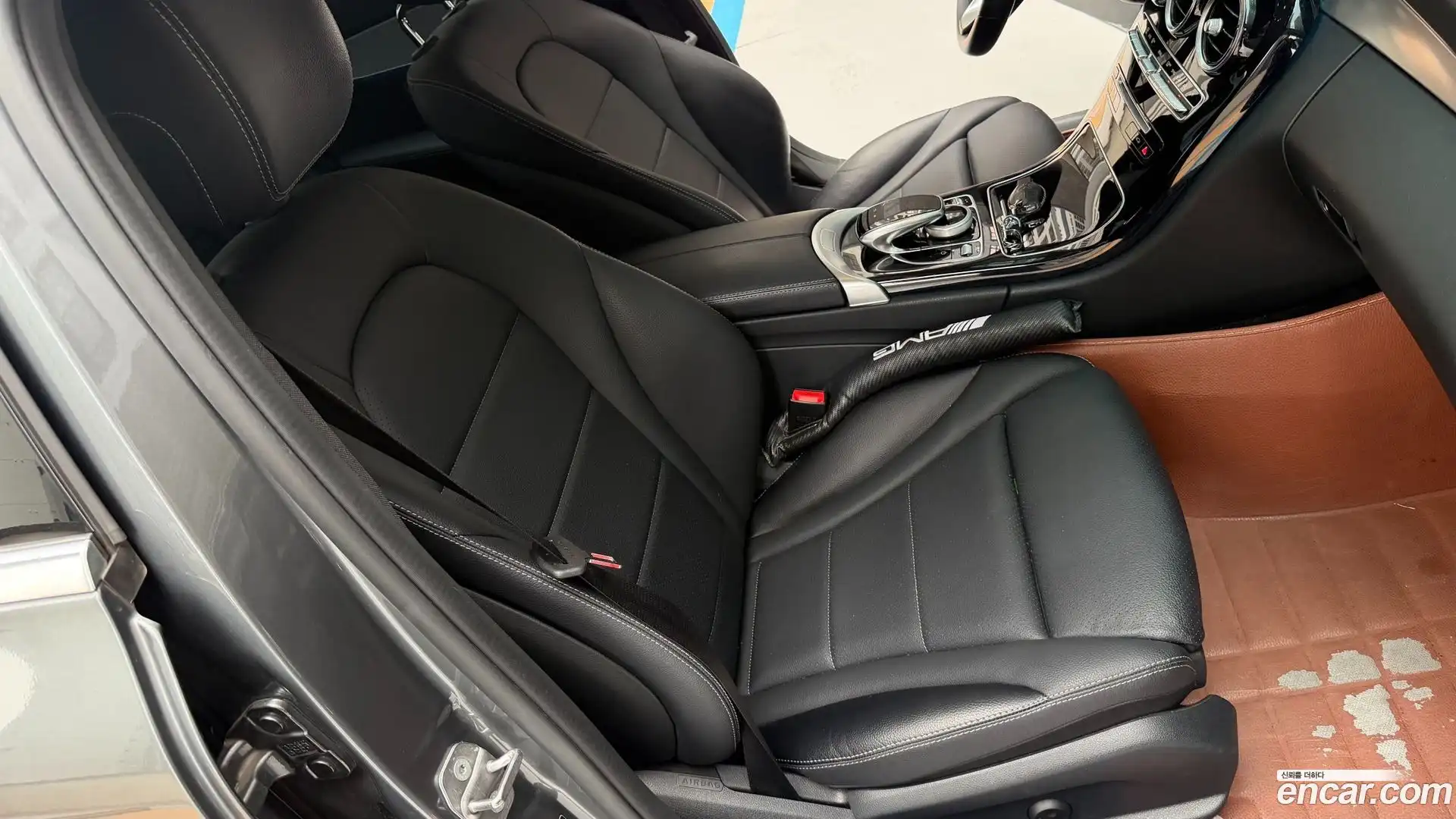 C-Class Mercedes-Benz 2018.3-OPTION-020