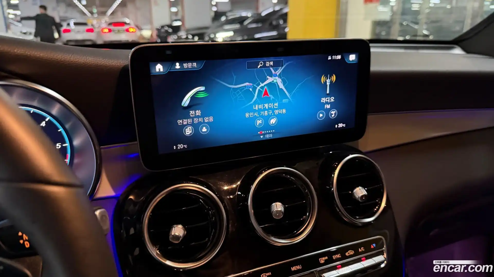 GLC-Class Mercedes-Benz 2021.4-OPTION-023