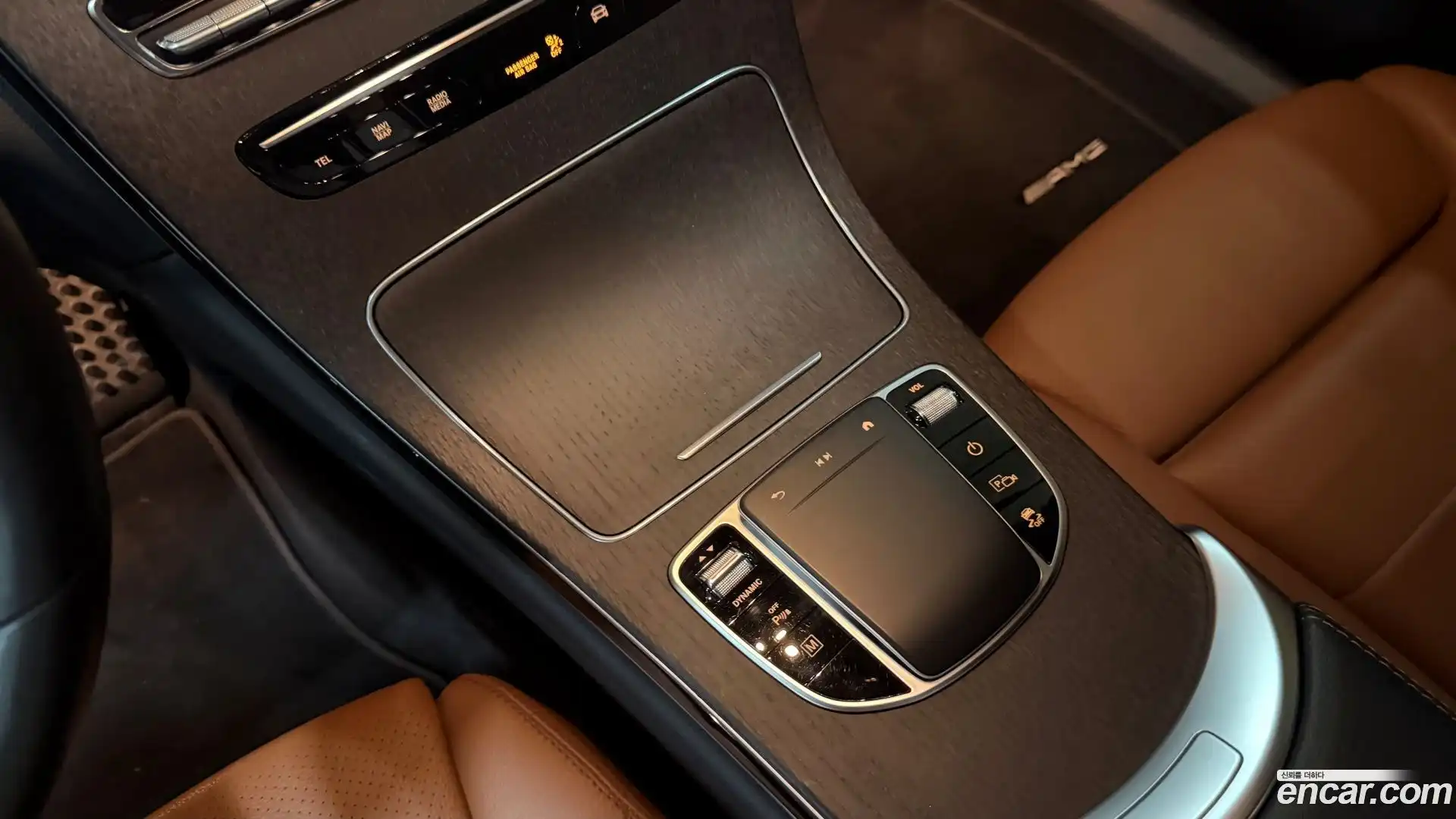 GLC-Class Mercedes-Benz 2021.9-INNER-009