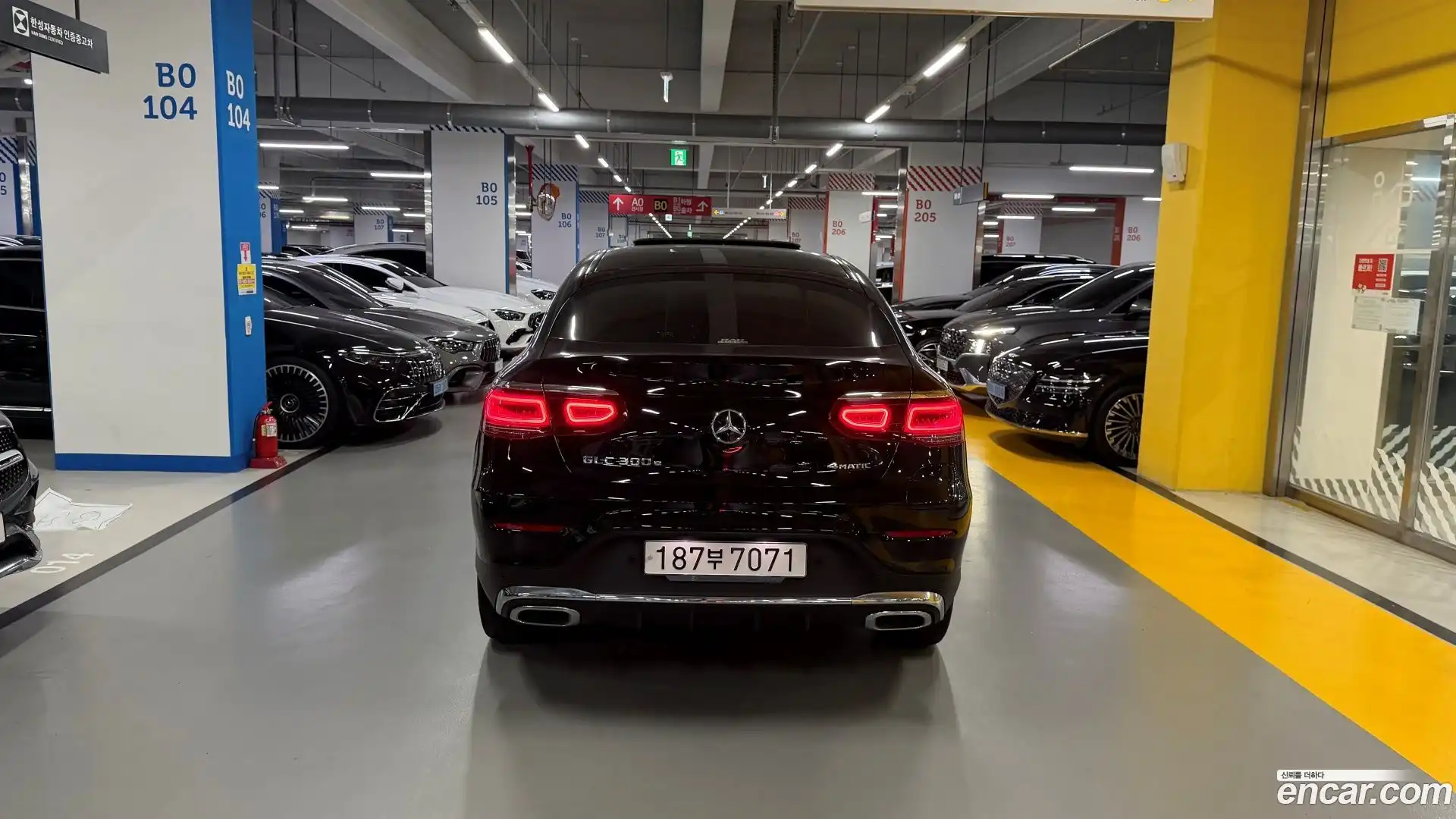 GLC-Class Mercedes-Benz 2021.9-OPTION-016