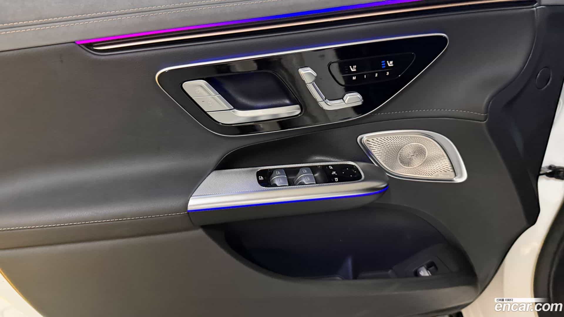 EQE Mercedes-Benz 2023.11-OPTION-019