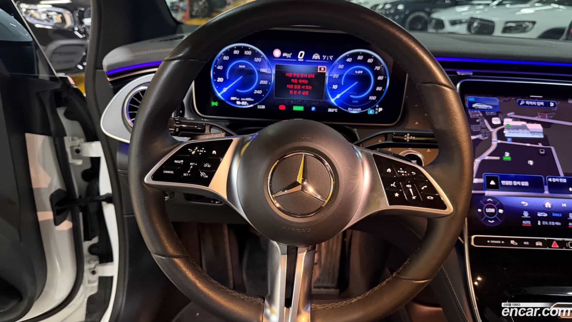 EQE Mercedes-Benz 2023.11-OPTION-023