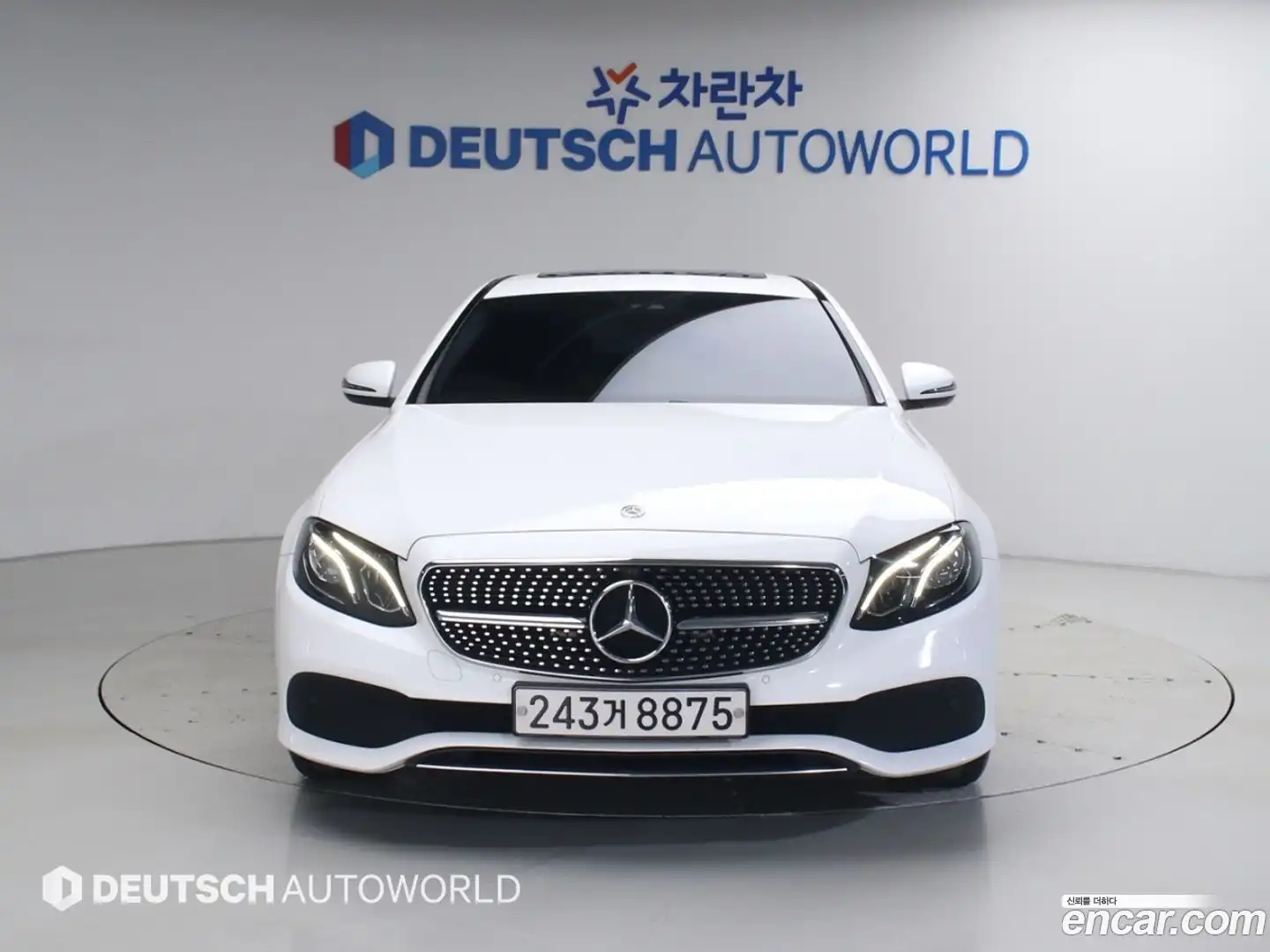 E-Class Mercedes-Benz 2019.4-OUTER-003