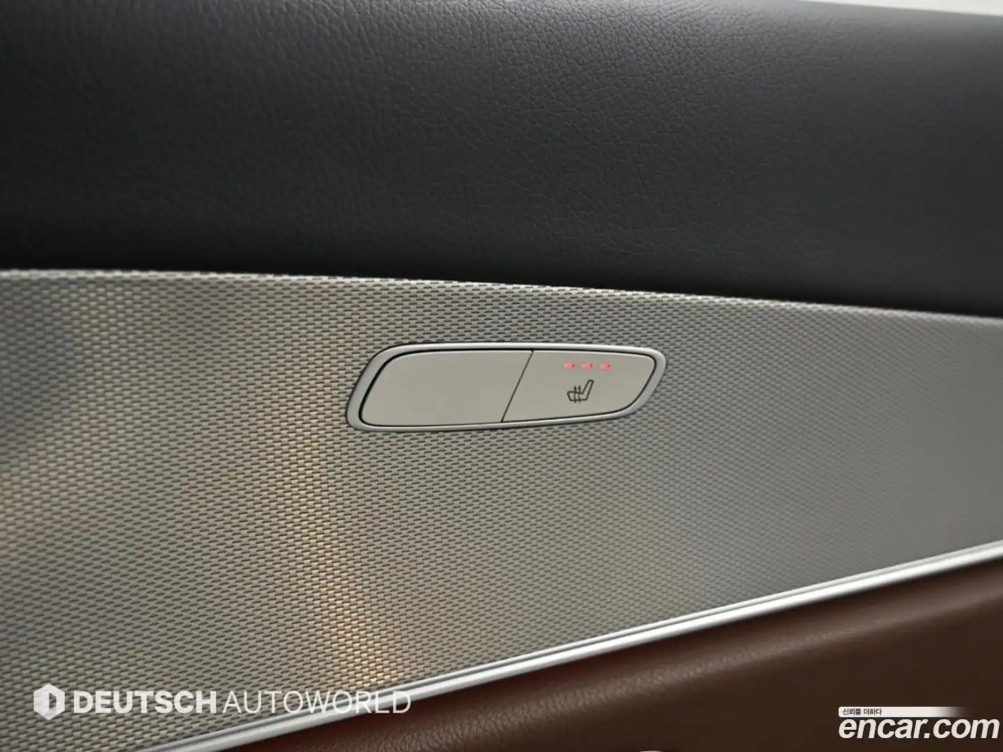 E-Class Mercedes-Benz 2019.4-OPTION-020