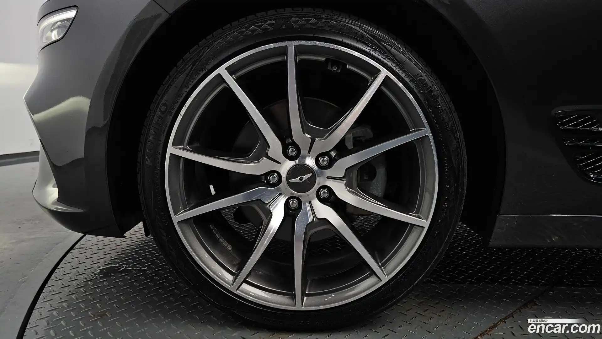 G70 Genesis 2022.5-OUTER-005